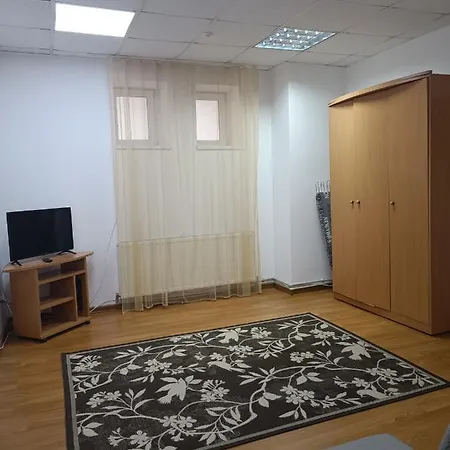 Domovik On Valenberga 3 아파트 무카체베