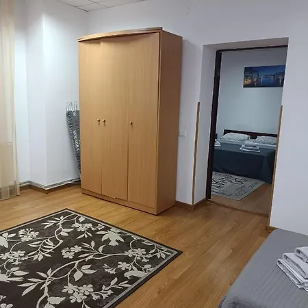 Domovik On Valenberga 3 *