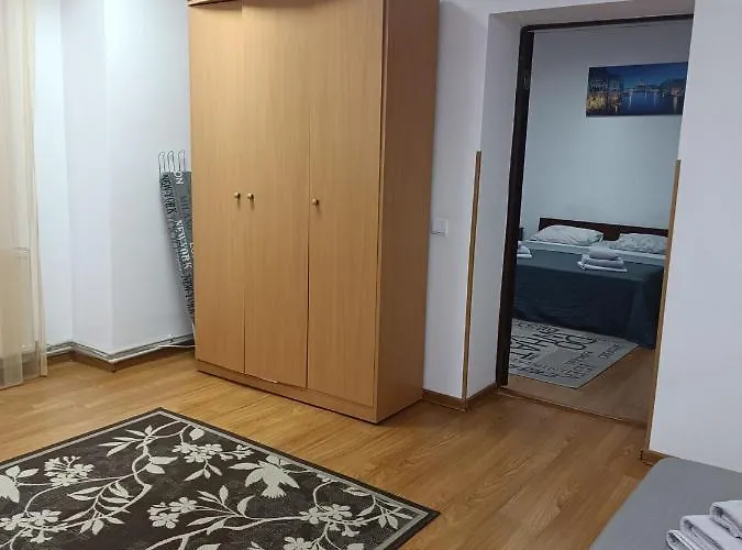 Domovik On Valenberga 3 *
